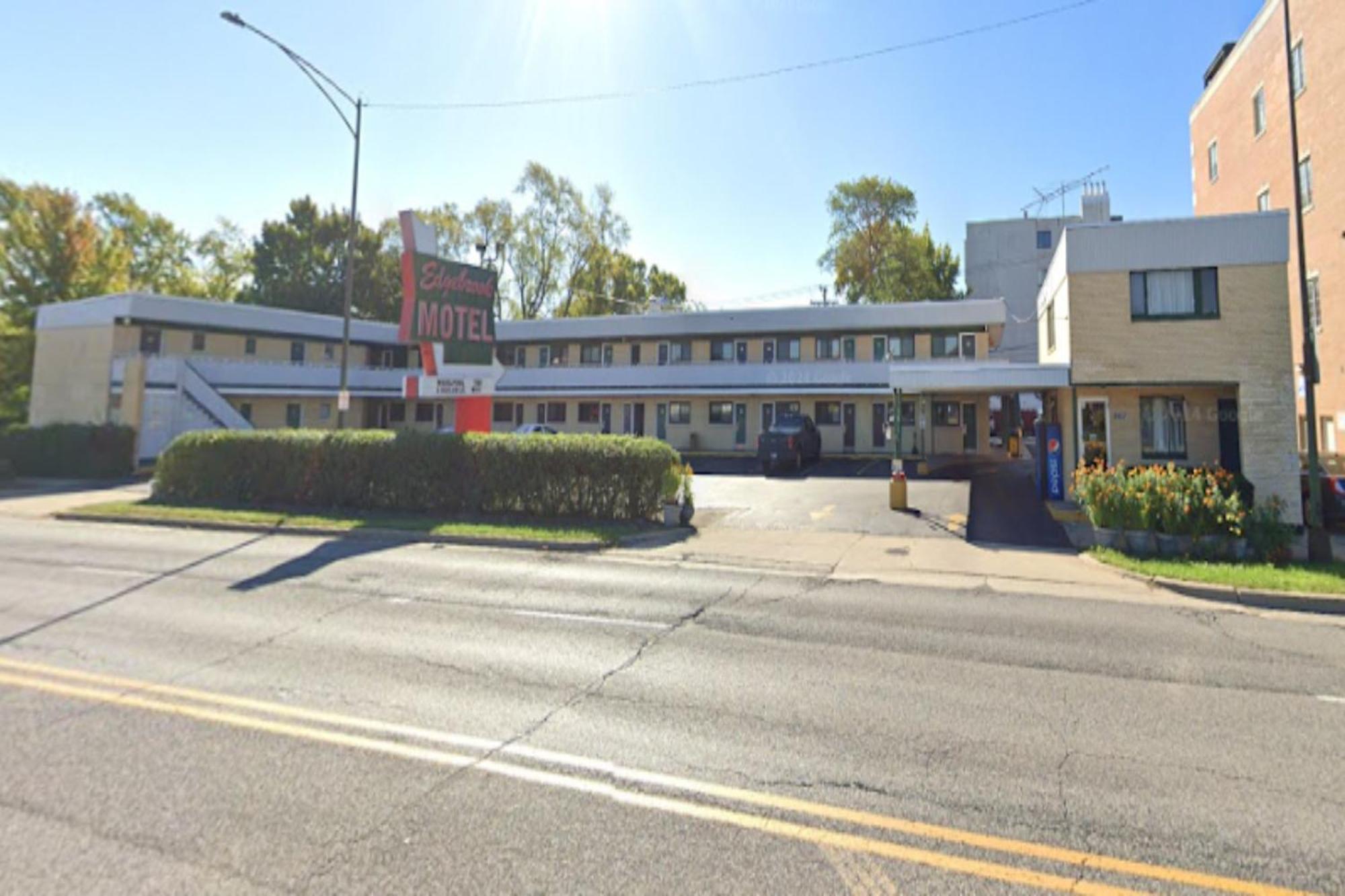 Oyo Hotel Edgebrook Chicago North Shore Exterior foto
